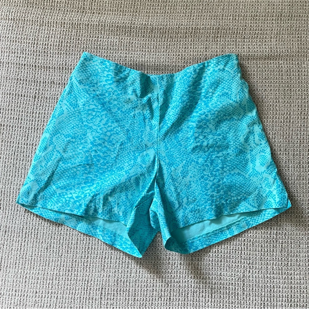 Vintage 90s cache blue snake print shorts women’s size 4